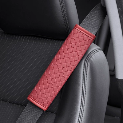 Seat belt shoulder pad: Wear-Resistant and Non-Slip Car Shoulder - embossed-red