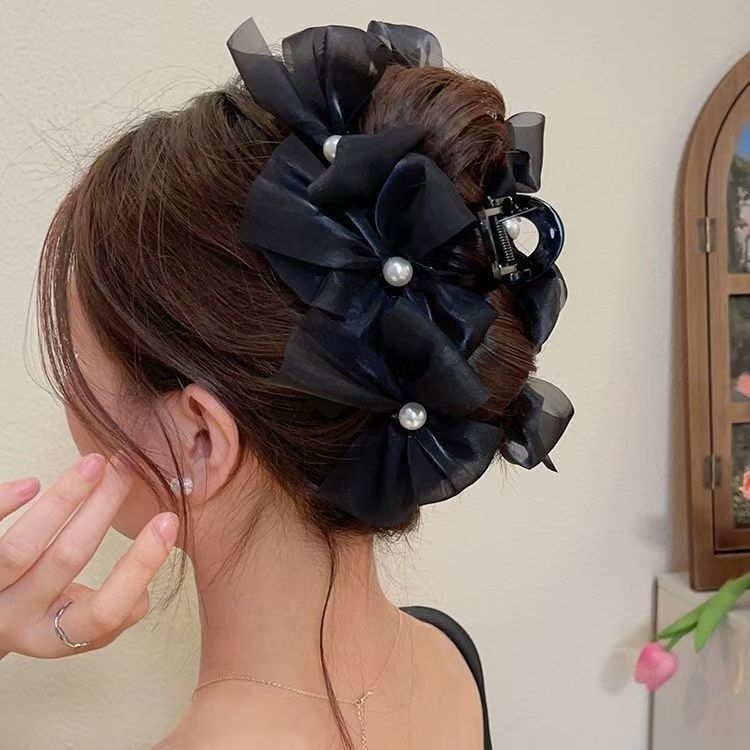 ハイエンドのパールリボングリッパー、女性用の大きなヘアピン、後頭部のヘアピン、エレガントなサメクリップ|undefined