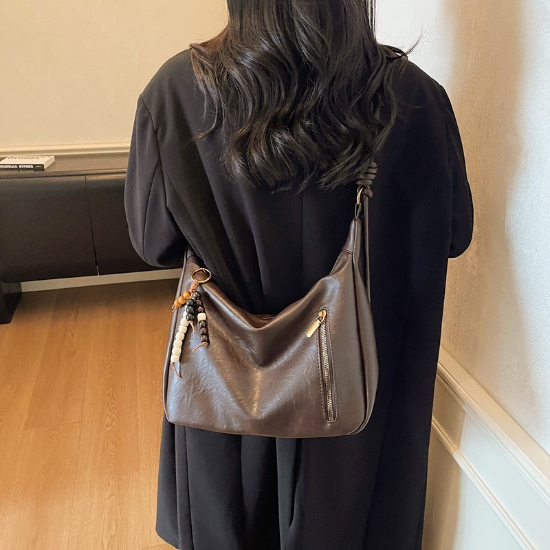 高级感时尚通勤托特包包女2025新款潮复古休闲单肩包大容量斜挎包|undefined