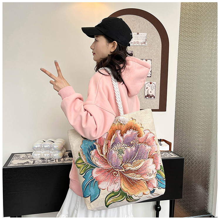 300g Weight Polyester Lining Material Zipper Closure Type Single Shoulder Strap Strap Type Tote Bag Bags Type Holiday, Travel Occasion Canvas Material Elephant Pattern All Seasons Season Women's Gender Ethnic Style, Classic Style Style Square Shape Medium Size Women's Medium Canvas Elephant Ethnic Style Classic Style Square Zipper Tote Bag 1