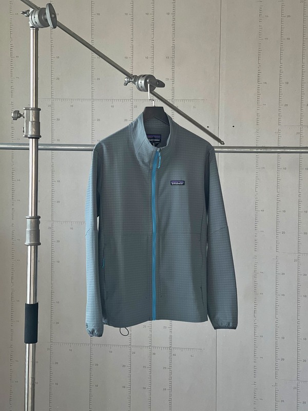 跨境高品质pata R1户外动立领拉链夹克软壳外套男登山防水情侣款|undefined