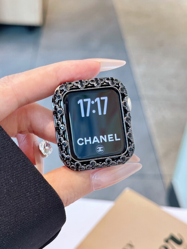 Apple Applewatch ウォッチハイエンド四つ葉のクローバー ジルコン銅金属 iwatch ケース保護ケースに適しています。|undefined