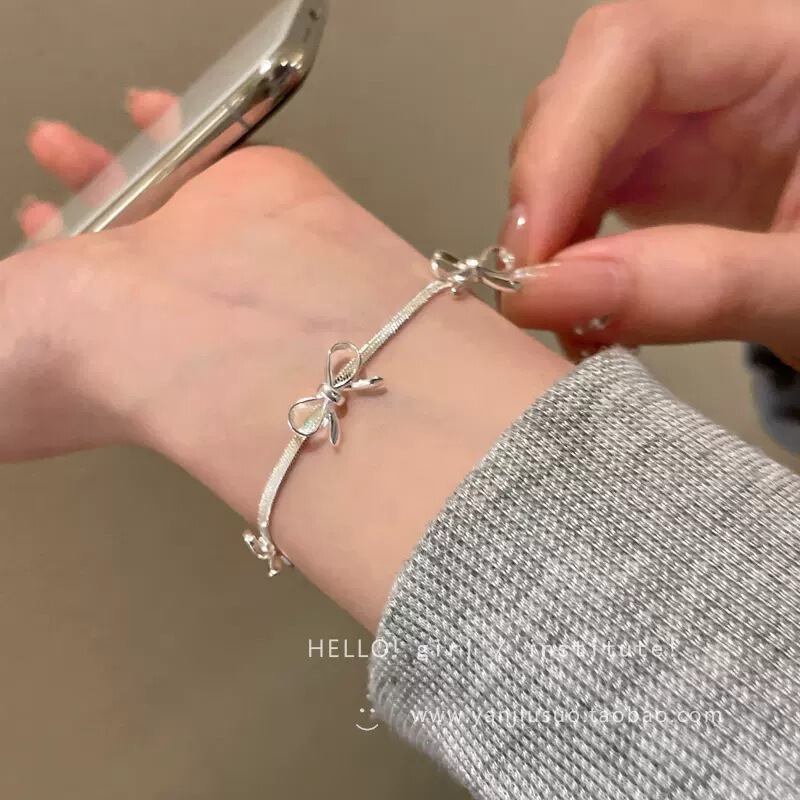 Ribbon Aesthetic Minimalist Bow Snake Bone Chain Bracelet Female Niche Design Advanced Sense Pure Desire Hand Jewelry Wholesale