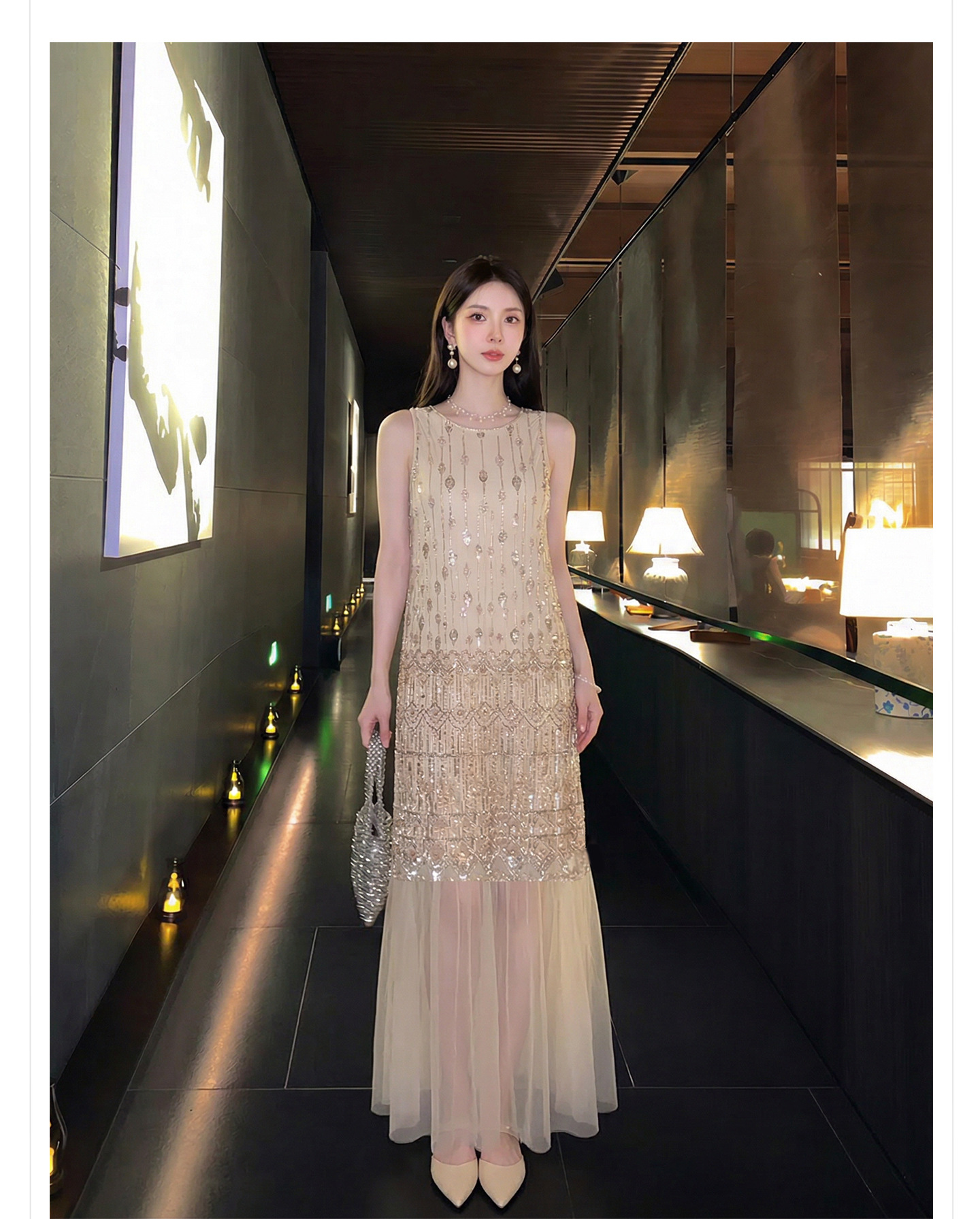 Đầm suông nữ midi không tay phong cách tân cổ điển Trung Quốc, họa tiết sequin lấp lánh — màu trắng ngà chi tiết 3