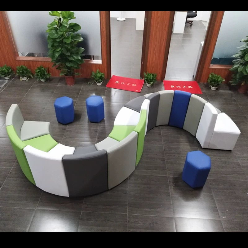 Sofá moderno minimalista creativo en forma de S espacio público ocio sofá de espera combinación centro comercial sala de estar corporativa