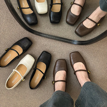 豆豆鞋早春新款复古方头浅口玛丽珍单鞋女平底百搭少女感软底温柔