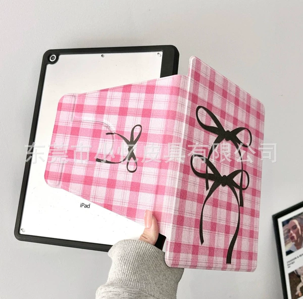 [Rotating Book] Pink Checkered Bow (Black Shell)