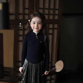 高级感女童毛衣秋冬新款洋气打底亲子装新中式旗袍领加厚针织上衣