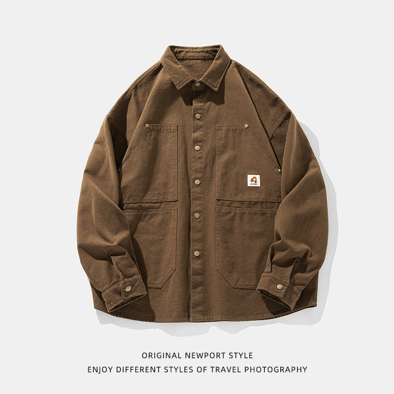 Camisa de manga larga estilo japonés para hombre, estilo informal, primavera 2025, nueva, holgada, retro, con tachuelas y parches, estilo chaqueta