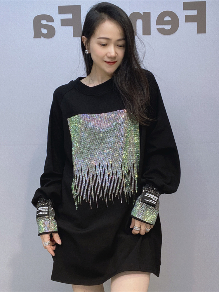 Camiseta informal y versátil de talla grande para mujer, para el invierno de 2025, ropa de talla grande con pedrería, top de manga larga para 90 kg. image 4