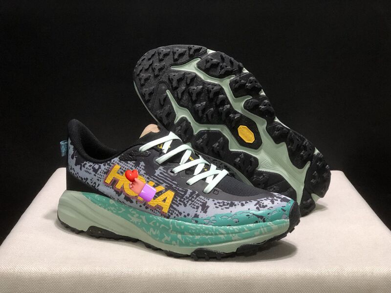 クロスボーダー HOKA メンズ レディース SPEEDGOAT 6 クロスカントリー ランニング シューズ SPEEDGOAT 6 軽量で通気性のあるスポーツ シューズ|undefined