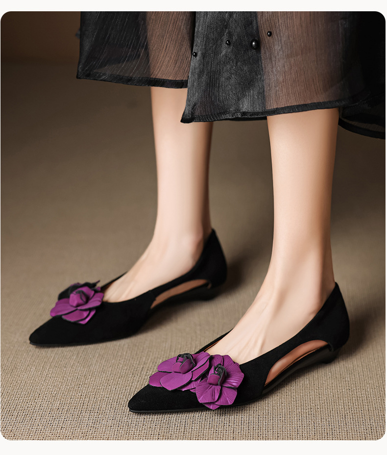 Sandal nữ mũi nhọn đế bệt quai mảnh hở bên hông hoa tím — đen chi tiết 14
