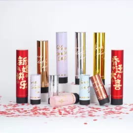 礼花、礼炮;拉花、彩带;助威喇叭