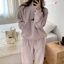 时尚休闲套装;女式T恤;毛衣