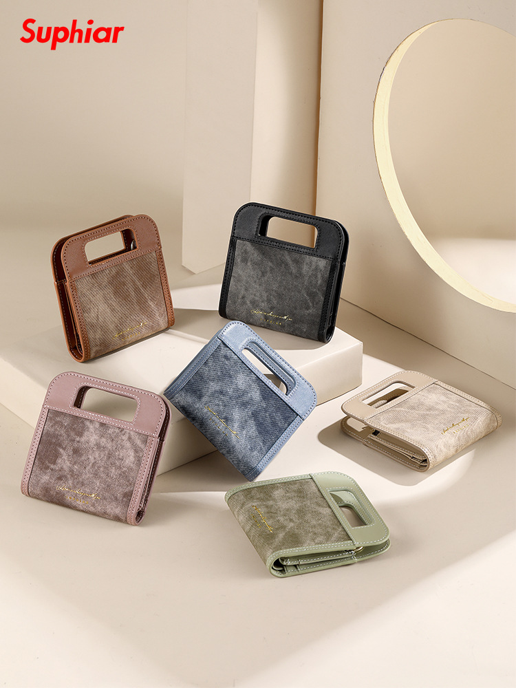 Centro comercial coreano con la misma billetera para mujer, cadena de sensación de alta gama, billetera plegable, billetera corta para mujer, ins para mujer