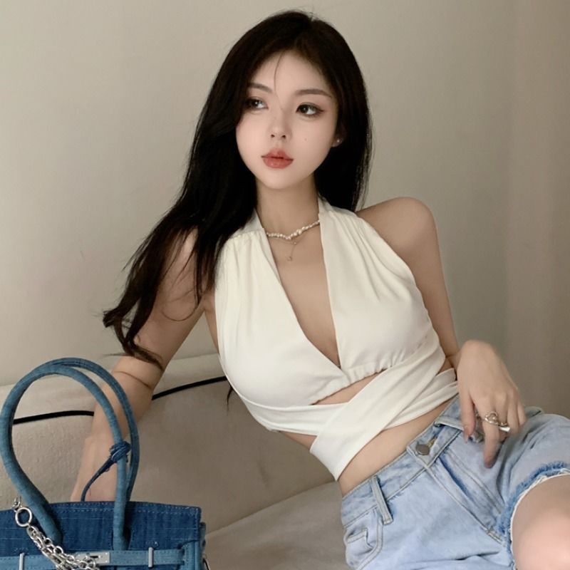 European and American white suspender wrapping breast deep V-neck backless sexy outer wear short vest inner bottom strap top for women