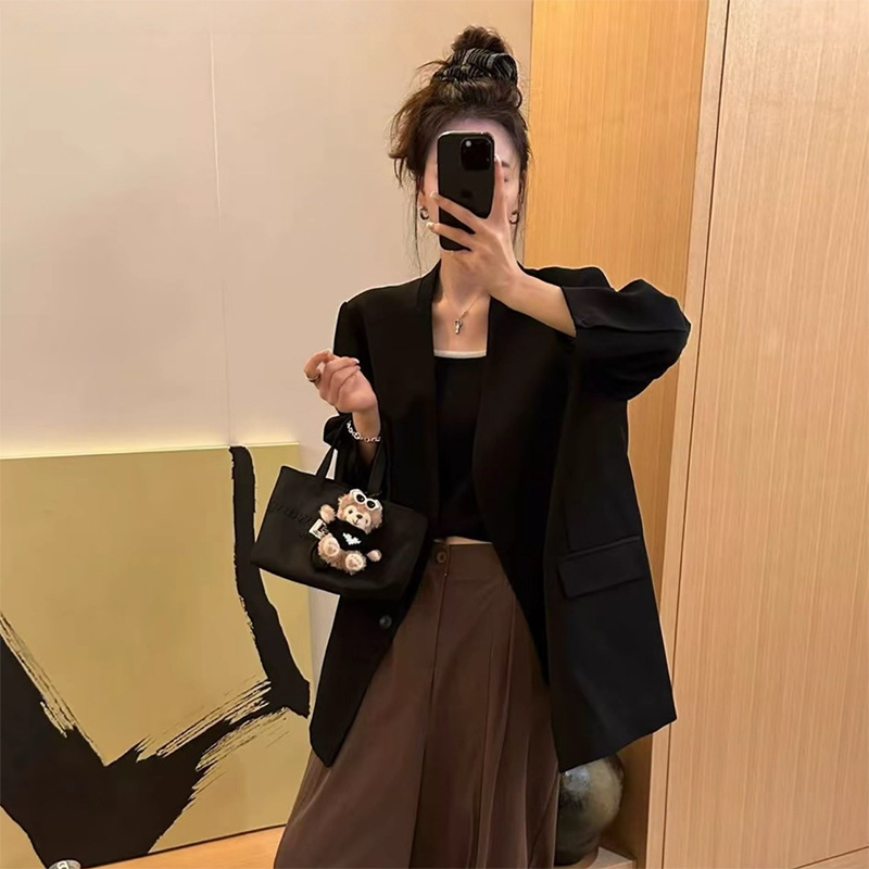 Minimalist High-end V-neck Women's Designer Blazer Lightweight Coat_voghion.com