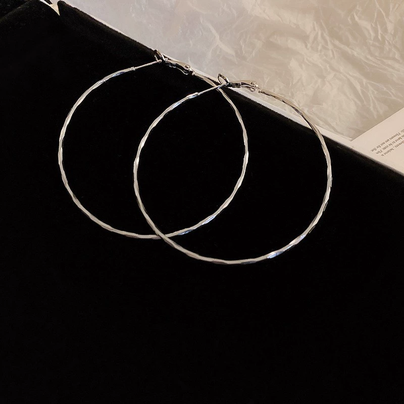 Серебряная игла, дизайн серьги, стиль легкой роскоши, стиль высокого качества, оптом