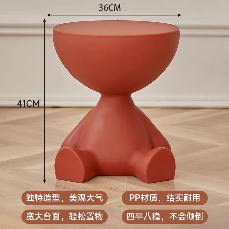 創意的なソファーのサイドのいくつかの移動可能なお茶のクリーム風はシンプルです。