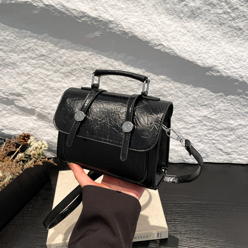 Temperamento simple y moderno bolso coreano 2025 primavera nuevo bolso bandolera ins colorido pequeño bolso cuadrado marea