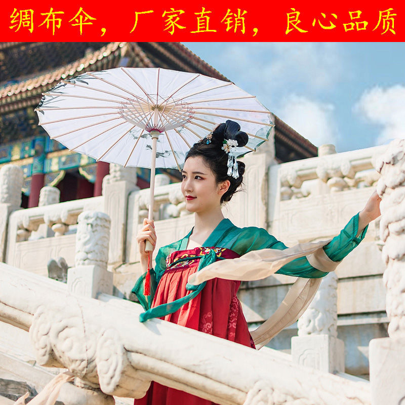 XIA HUI의 원래 버전의 인간 불꽃놀이 댄스 우산 중국 스타일과 HANFU 치파오 사진 패션쇼 오일 종이 우산