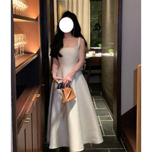 新款法式白色吊带连衣裙女赫本风气质设计感显瘦礼服裙小众长裙子