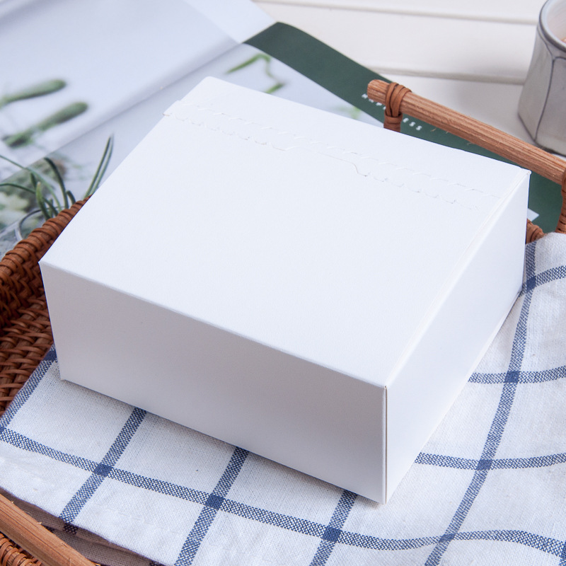 白色6包装可撕咖啡盒 小饼干简约小方盒