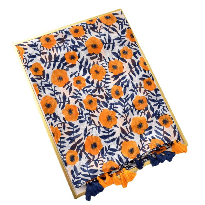 Japón Comercio exterior Orden original Yunnan viaje protector solar chal fresco blanco floral algodón y lino bufanda Súper Larga bufanda dos