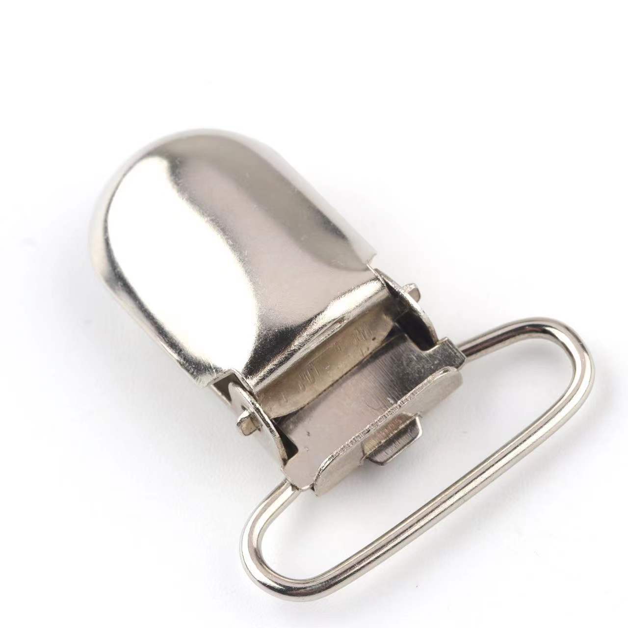 Hebilla de pico de pato 2,5 cm de diámetro interior (plata) / grano