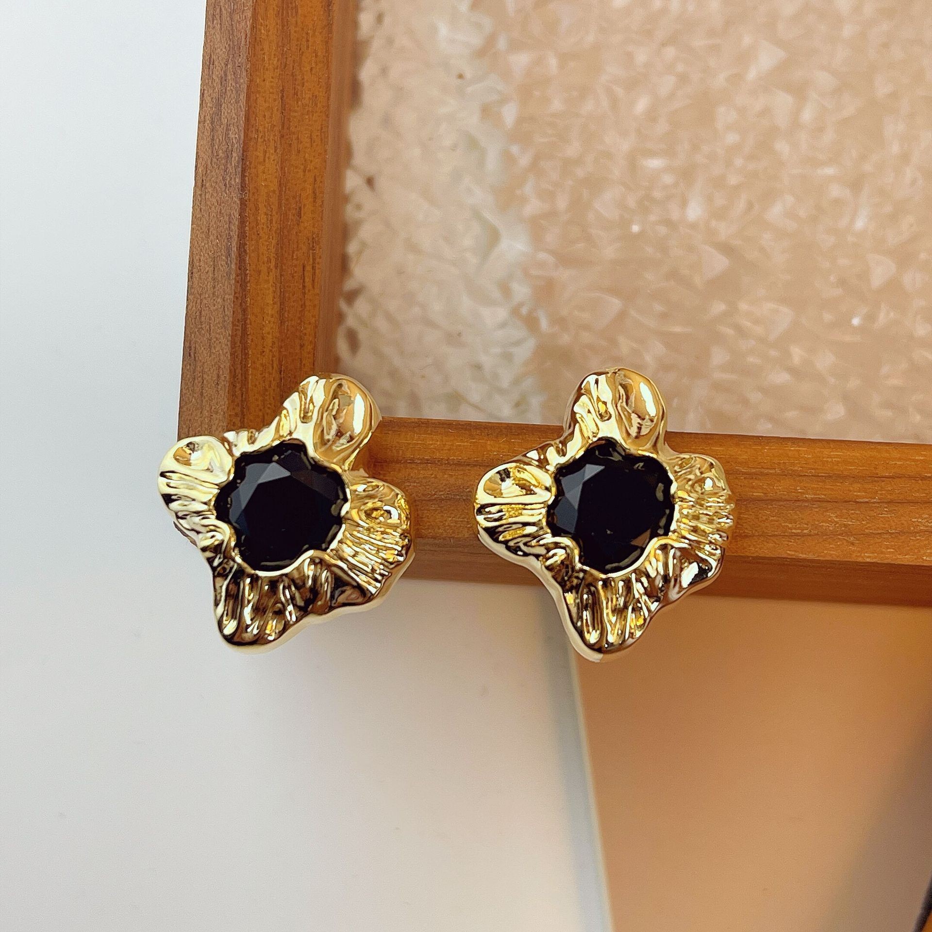 F7854 블랙 플라워 귀걸이