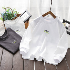 25秋の新作男の子用長袖Tシャツ、トレンディでシンプルな子供用ラウンドネックシャツ、薄手で伸縮性のある長袖トップス