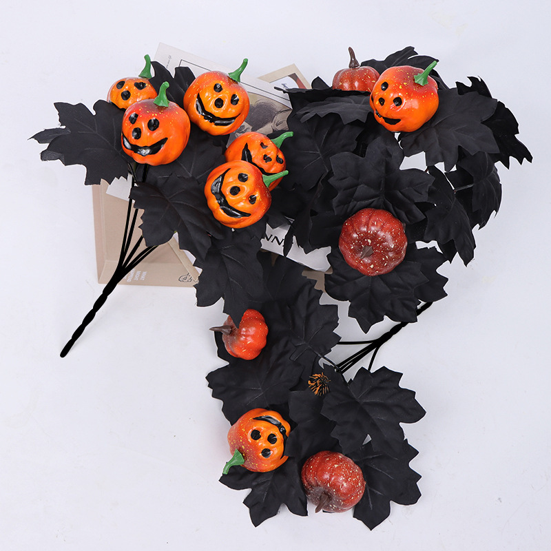 Cross-Border Black Maple Leaf Bunch Halloween Decoration Grimace Pumpkin Bouquet Table Flower Arrangement Halloween Decoration Black