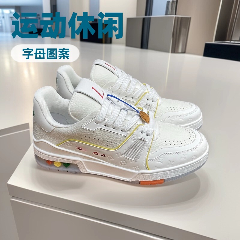 High-End Trendy Men's Sneakers 2025 New Accessible Luxury Couple Style Embossed Fashion Classic White Shoes Sports Casual Shoes High-End Trendy Men's Sneakers 2025 New Accessible Luxury Couple Style Embossed Fashion Classic White Shoes Sports Casual Shoes