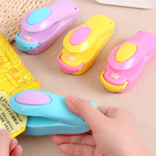 [Mini snack sealing machine] Household portable food preservation and sealing small hand-pressed plastic bag sealing machine