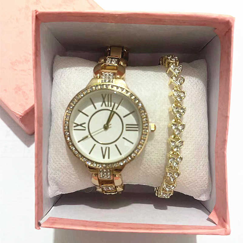 2023 Nuovo prodotto da donna Orologio con bracciale con quadrante romano con diamanti Orologio da polso al quarzo con confezione regalo versatile di lusso alla moda_voghion.com