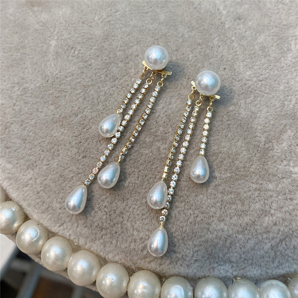 D154 Irregular Three Pearl Tassel Earrings Water Drop Beads Exquisite Detachable Ear Rings Dual-use Eardrops Sweet display picture 5