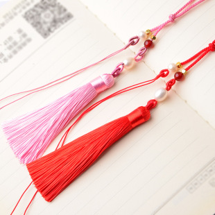 Pearl small tassel car hanging tassel lanyard hand-woven U disk bookmark aromatherapy Wenwan safety symbol hanging ear ancient style