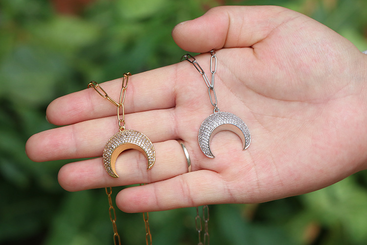 Geometric Pattern Unisex Gender Fashion New Crescent Pendant Collarbone Chain Copper Necklace