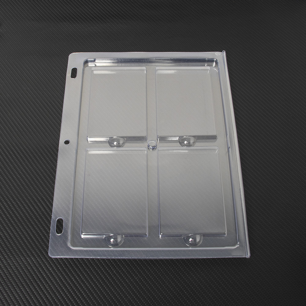 Tarjeta de ladrillo de hojas sueltas de la tarjeta de almacenamiento de páginas de la colección Protección libro bola estrella Bao Ke Meng Juego Rey Wanzhi Ultraman Sea King