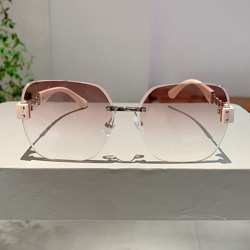 55g Weight Frameless Glasses Structure Sunglasses Classification PC, UV400 Protection Lens Material Square Glasses Style Outdoor, Travel Occasion Geometric Pattern All Seasons Season Unisex Gender Simple Style, Streetwear Style Simple Style Streetwear Geometric PC UV400 Protection Square Frameless Women's Sunglasses 14