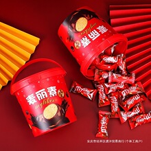 ���IһͰ��һͰ��������Ͱ�b�W�t�ɿ��������e��ʳ��ͯ�A���ǹ�