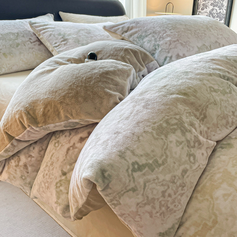 Cama de seda de leche infantil de cuatro piezas de invierno sábanas de lana de coral cubierta de cama de lana de doble cara 2025 nuevo