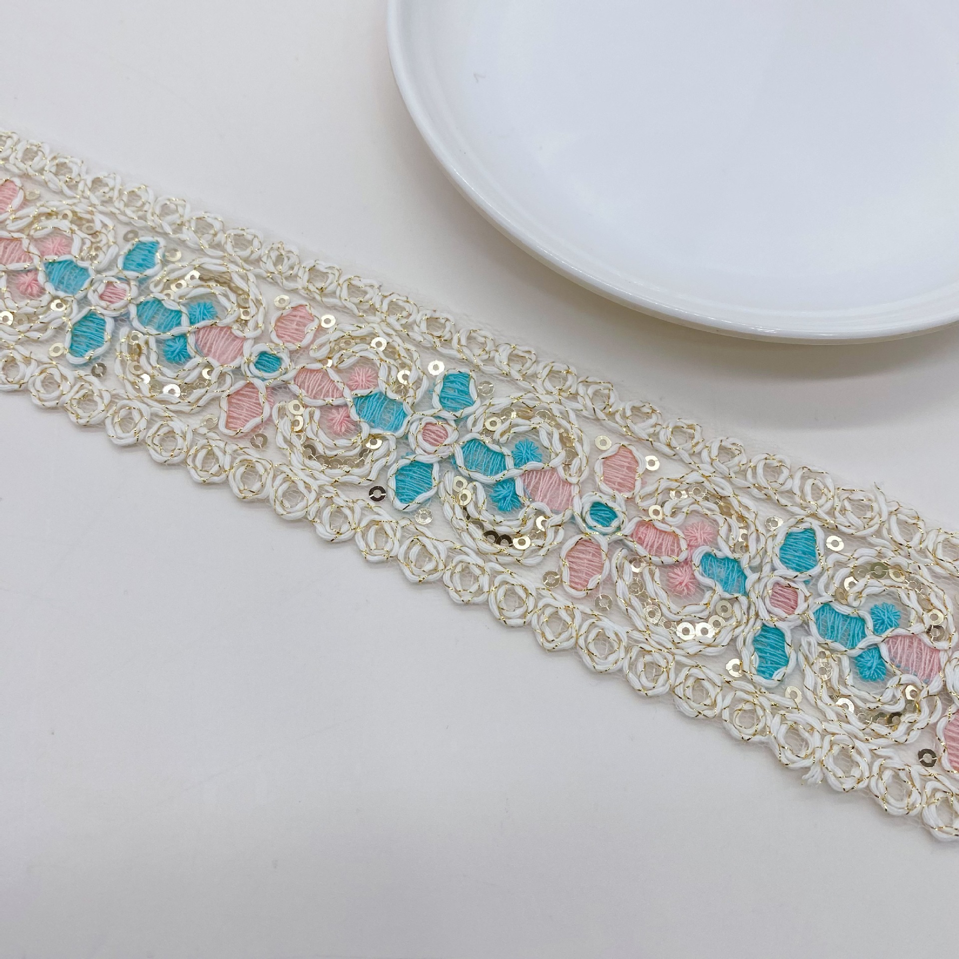 Accesorios de encaje de estilo étnico, accesorios retro de estilo antiguo Hanfu, lentejuelas de seda dorada y plateada de todo fósforo 204 nuevas ventas directas de fábrica