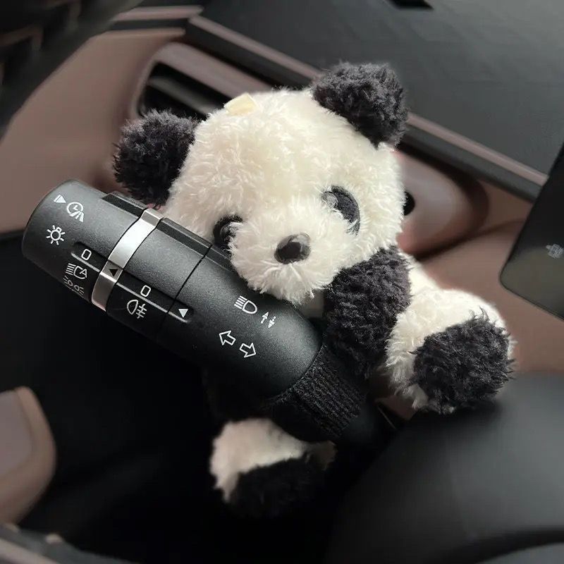 Decoraciones de automóviles para interiores de automóviles para muñecas panda 2025 nuevas luces de dirección limpiaparabrisas muñecas