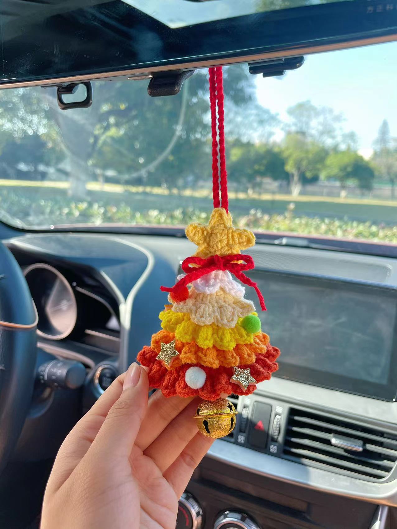 Car hanging, Yà mǎ Rearview Mirror Pendant - christmas-tree-gradient-yellow