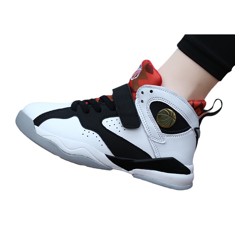 Basketballsko til børn åndbare med velcro_voghion.com