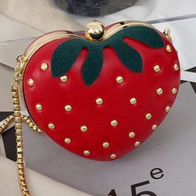 Unique Design Coin Purse, Fresh Strawberry Bag, Versatile Spring New Fashion Chain Crossbody Bag with Studs