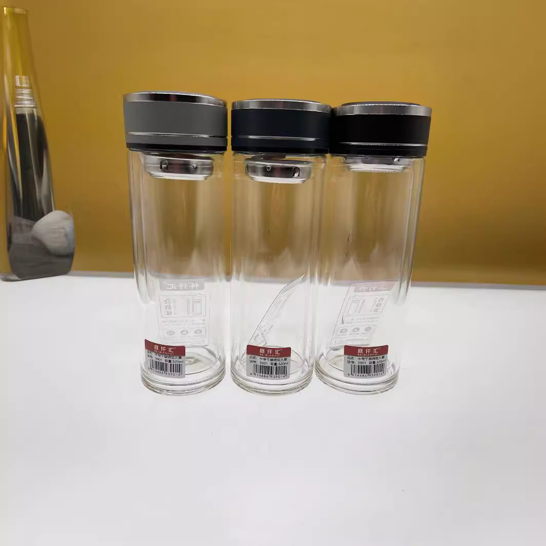 Taza de vidrio Qinhui 3901 nueva pantalla de filtro de moda portable de oficina taza de agua de beber taza de menú de filtro de agua transparente taza de agua