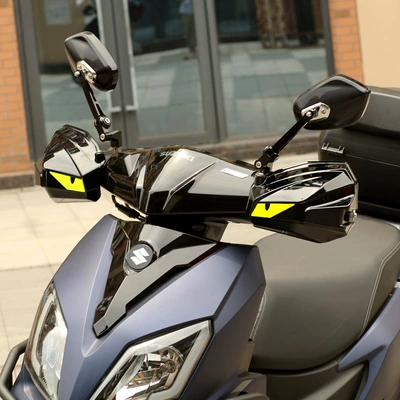 Motorcycle front windshield Motorcycle UHR150 AFR125 USR