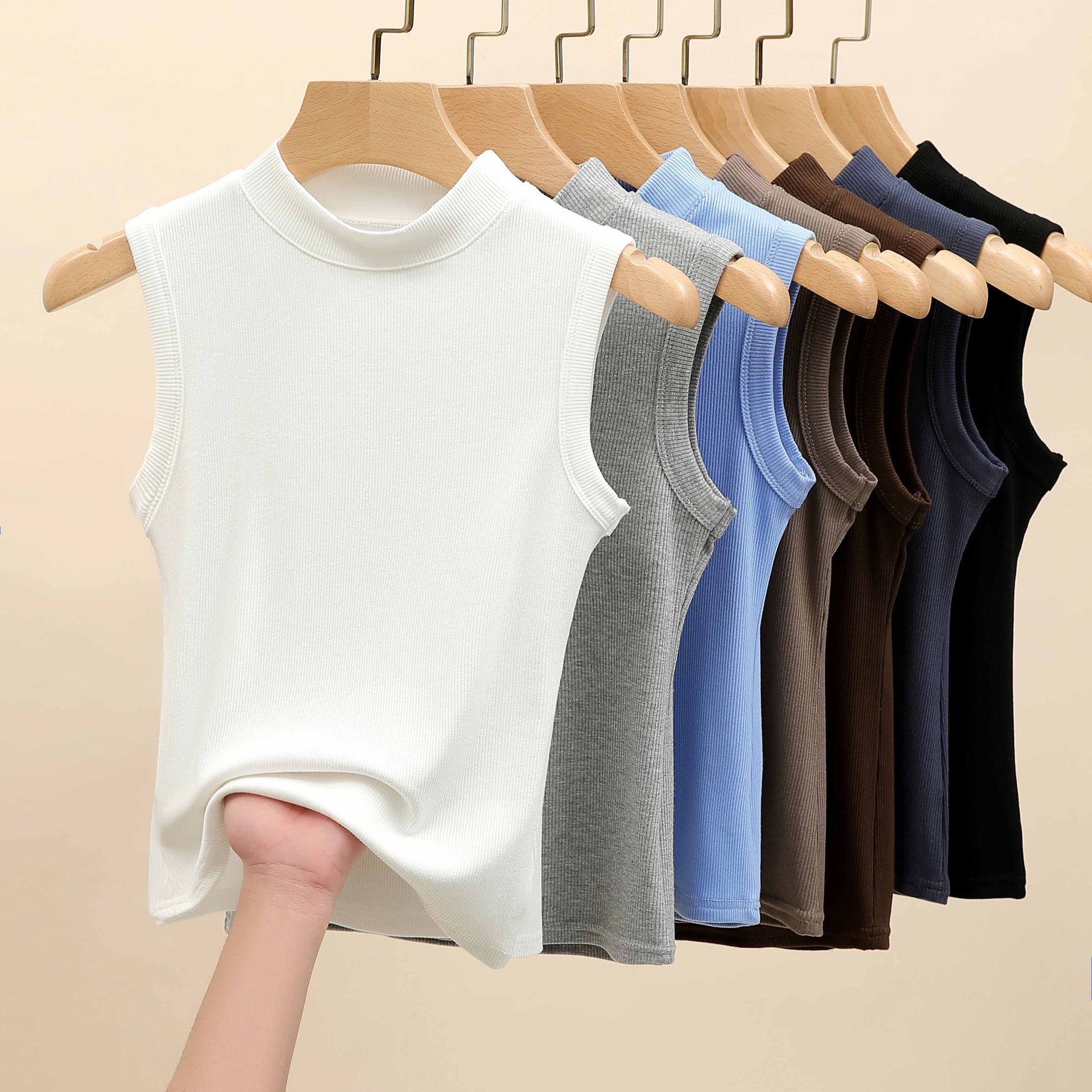 Korean style women's vest, summer outerwear, solid color, fashionable stand collar, high-end chic, unique ribbed off-shoulder sleeveless top